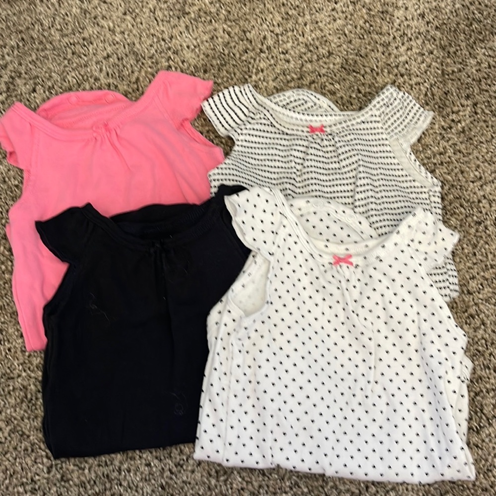 Short sleeve onesie set